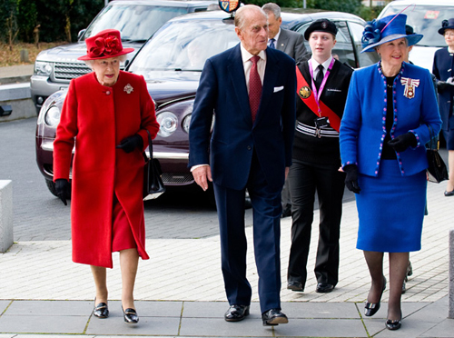 Sarah Goad JP, who has been appointed a Dame Commander of the Royal Victorian Order, with the Queen.